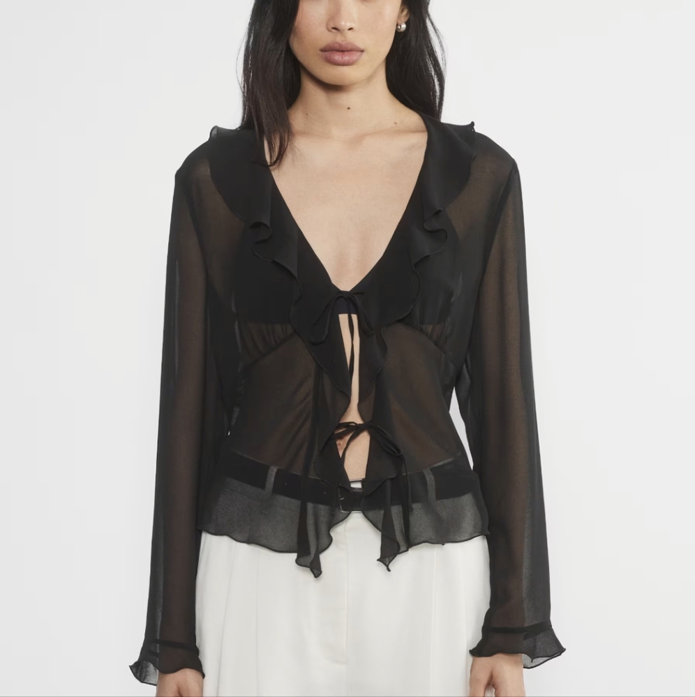 Aritzia Wilfred Frenchy Blouse Large